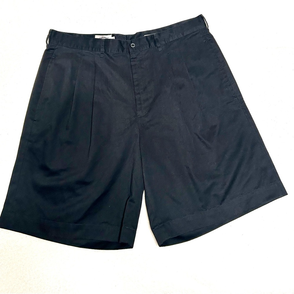 Calloway 100% cotton Men's Black Shorts. 36” Excellent condition.